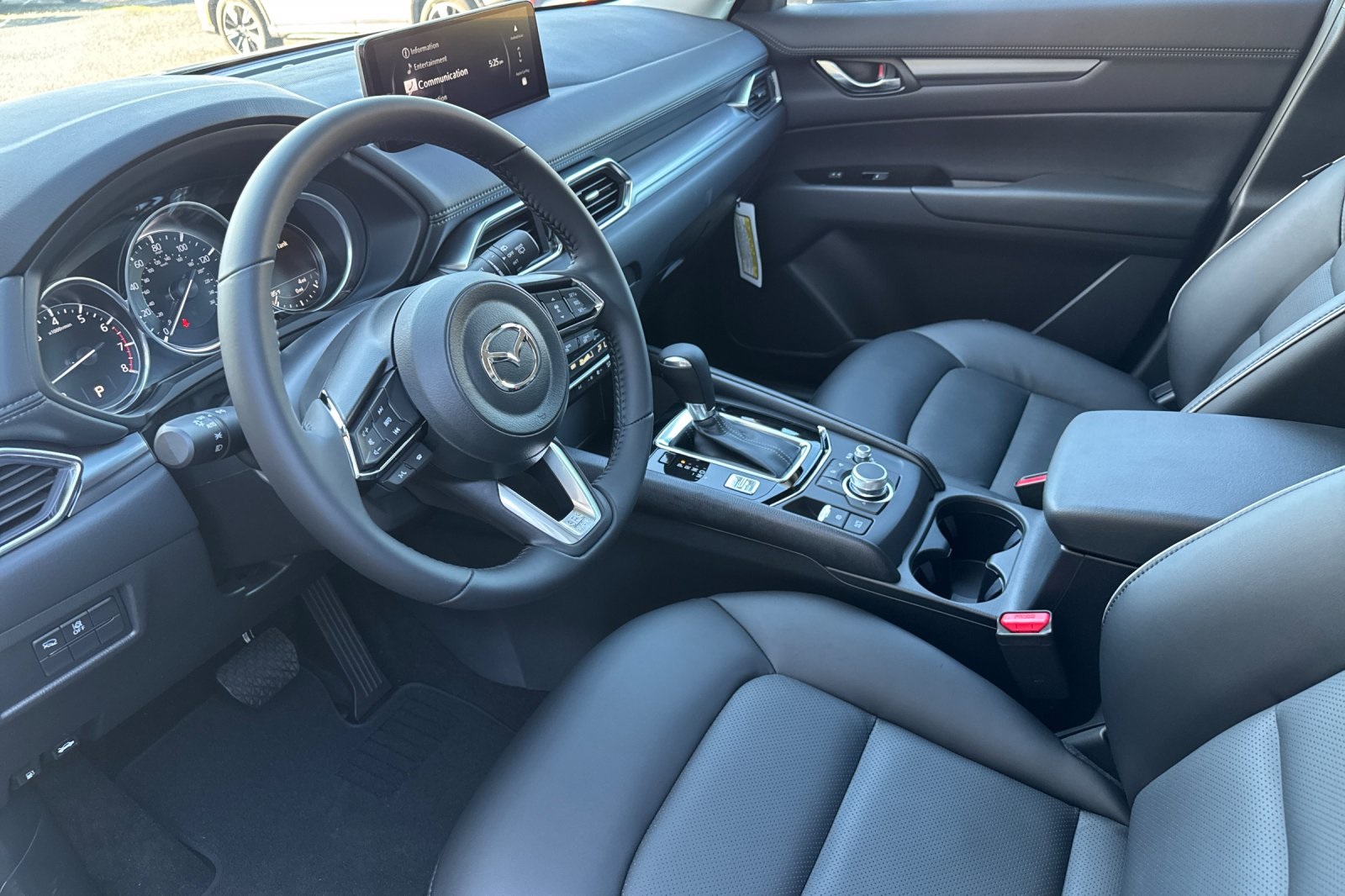 2025 Mazda CX-5 2.5 Select photo 10