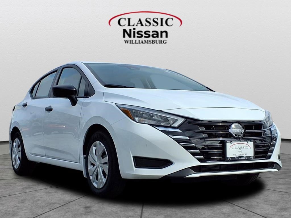 2025 Nissan Versa Sedan S's photo