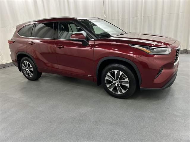 2022 Toyota Highlander XLE's photo
