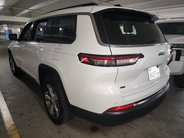 2021 Jeep Grand Cherokee Limited photo 3