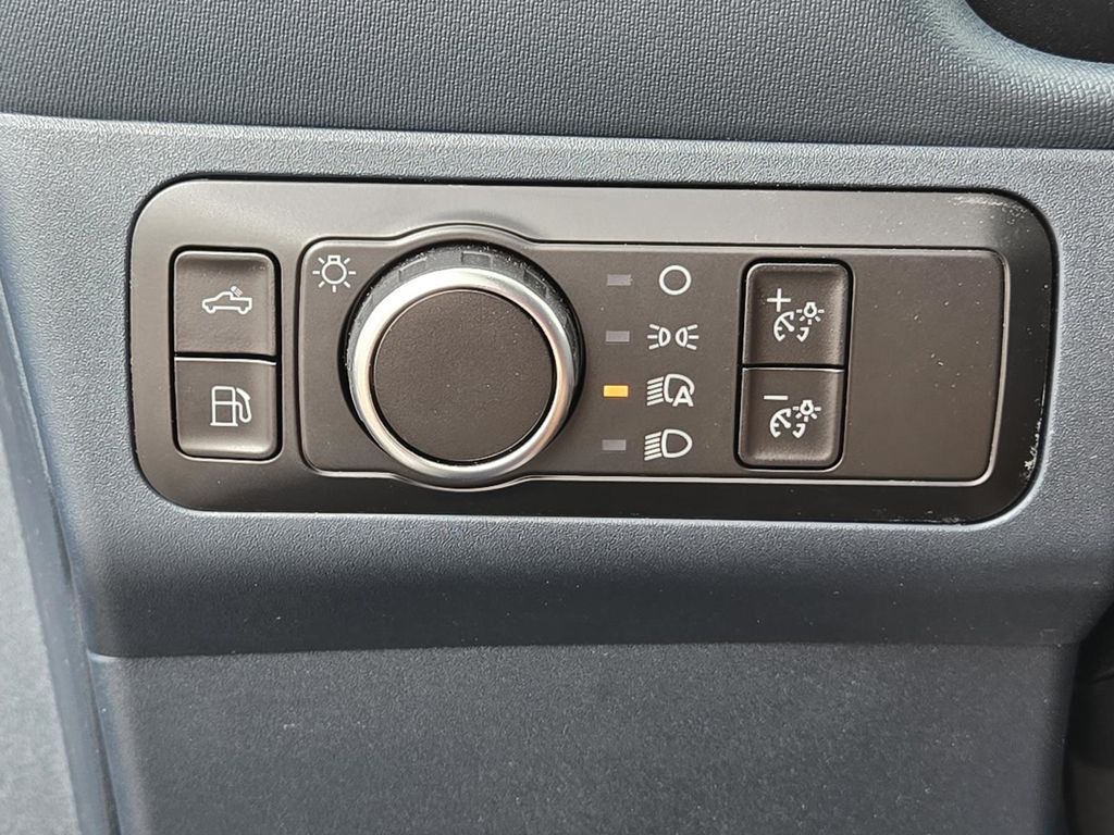 2025 Ford Maverick XLT photo 18