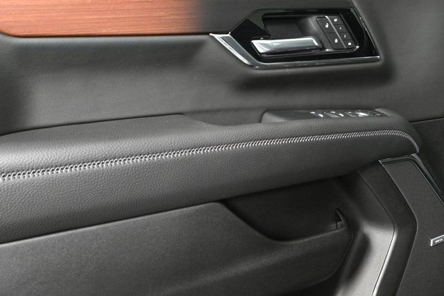 2026 Gmc Yukon XL Denali photo 5