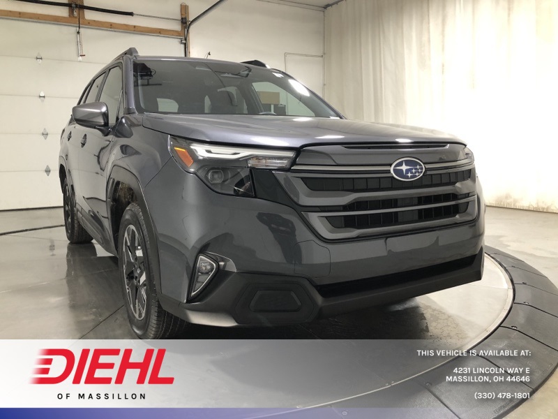 2025 Subaru Forester Premium's photo