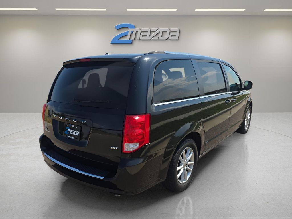 2020 Dodge Grand Caravan SXT photo 5