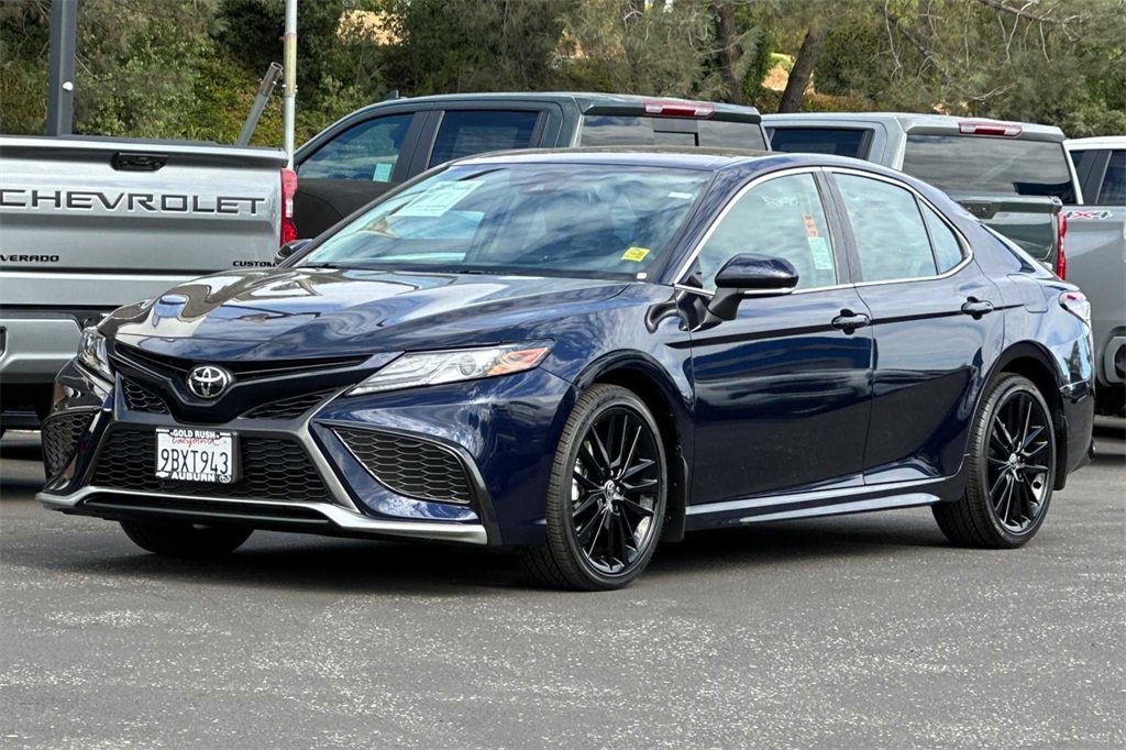 2022 Toyota Camry XSE photo 6