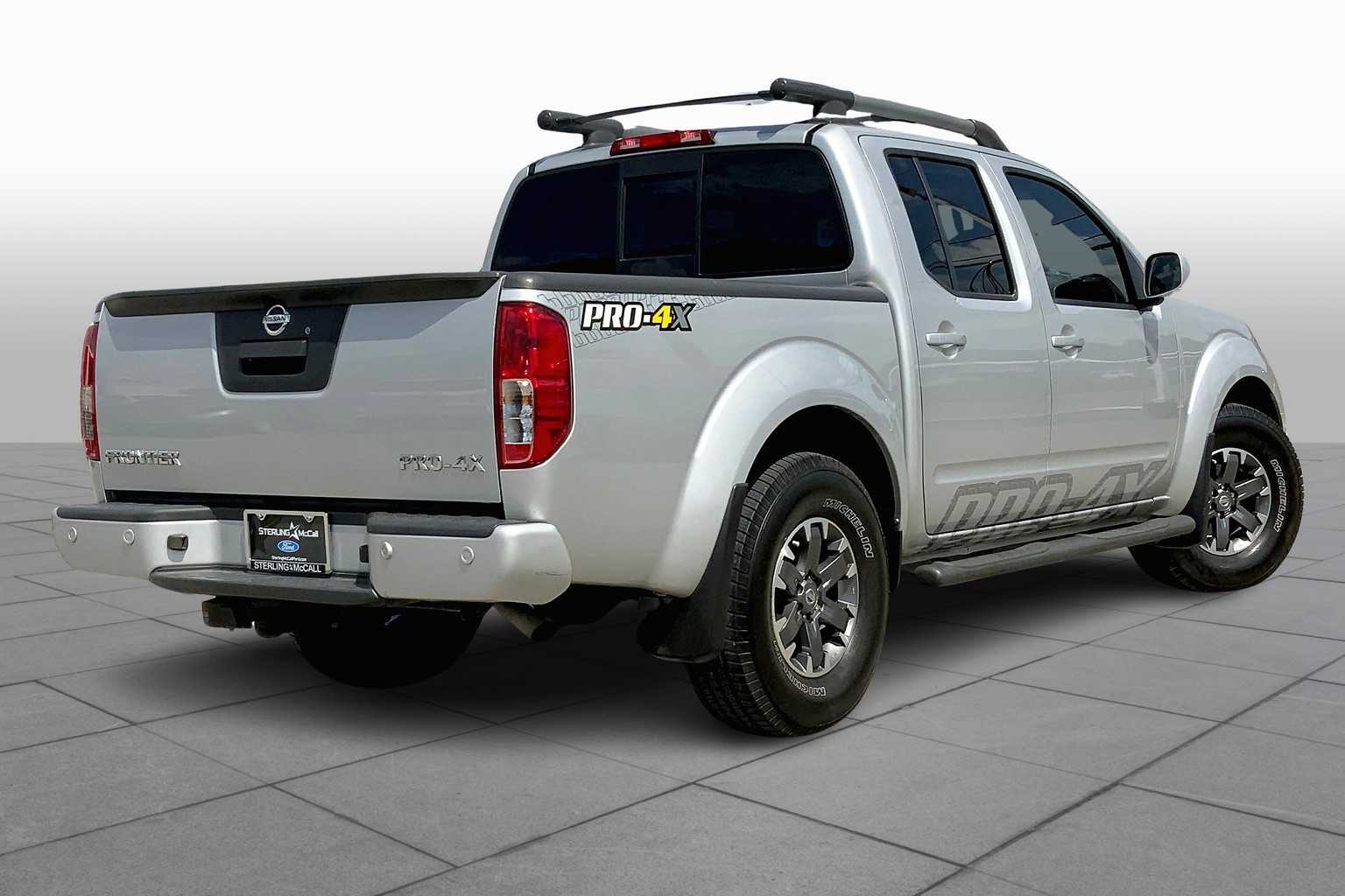 2021 Nissan Frontier PRO-4X photo 32