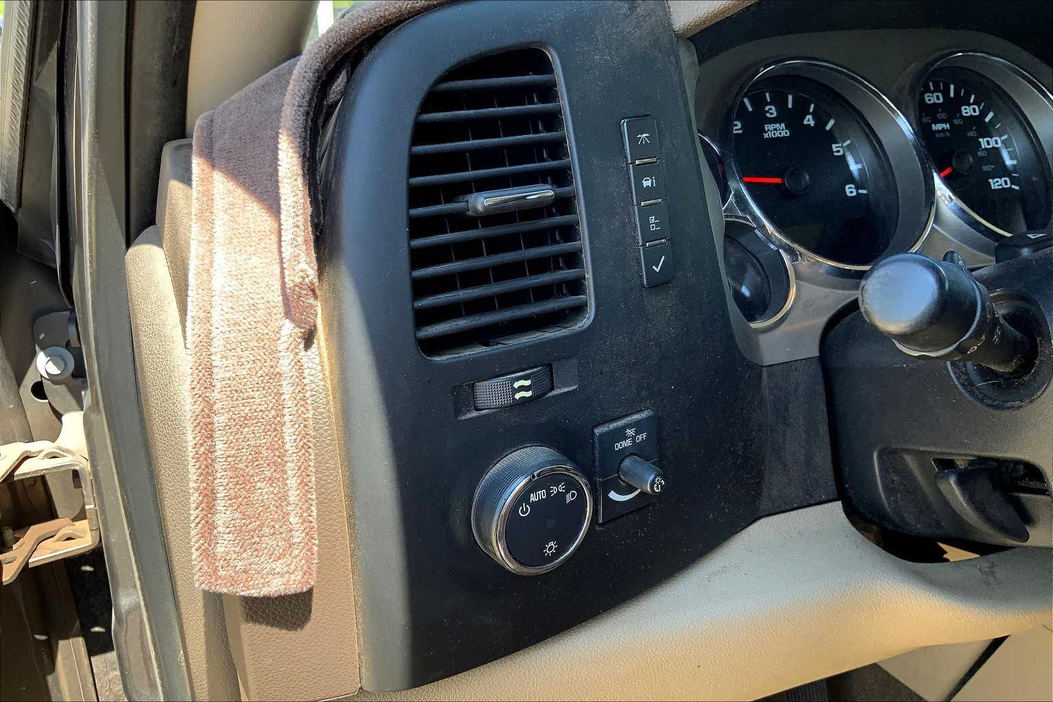 2013 Chevrolet Silverado 1500 LT photo 32