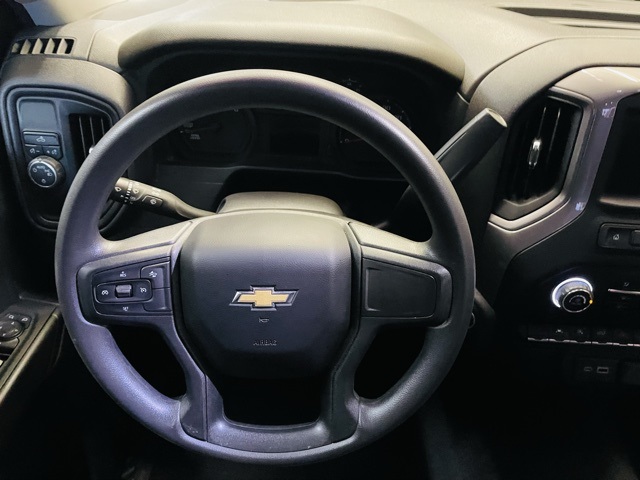 2023 Chevrolet Silverado 1500 Custom photo 14