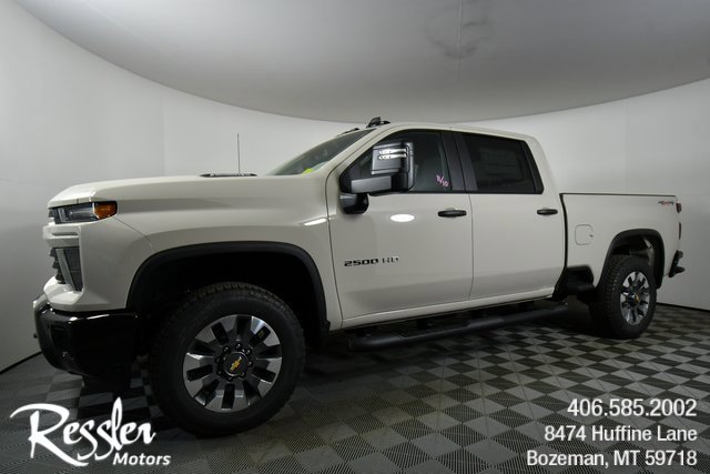 2026 Chevrolet Silverado 2500HD Custom's photo