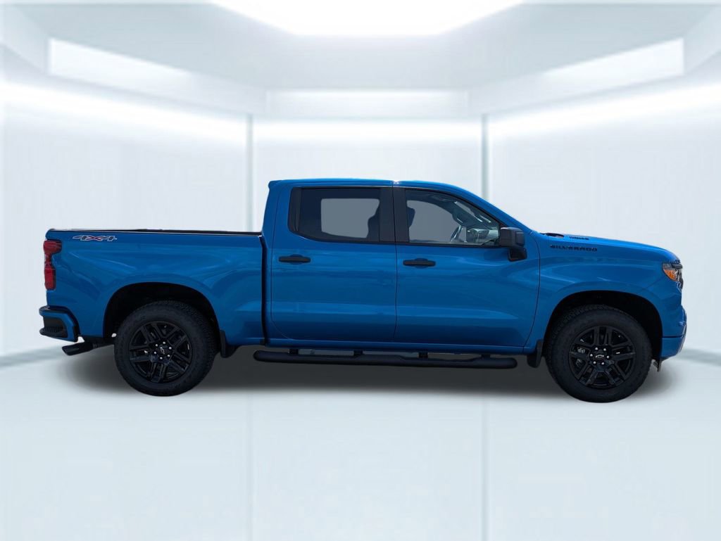 2025 Chevrolet Silverado 1500 Custom photo 6