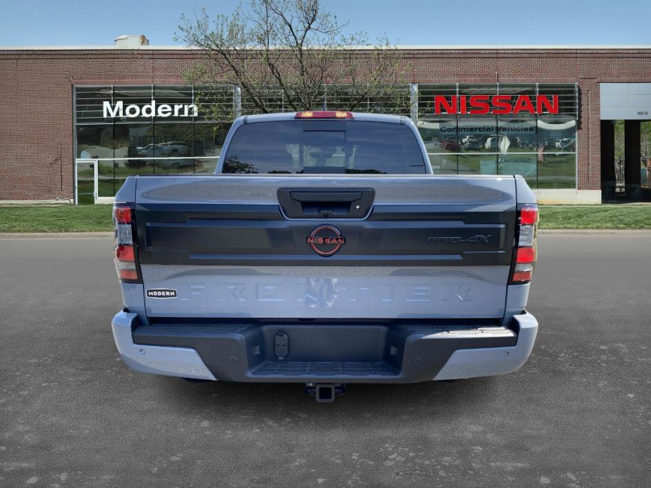 2026 Nissan Frontier Crew Cab PRO-4X photo 3