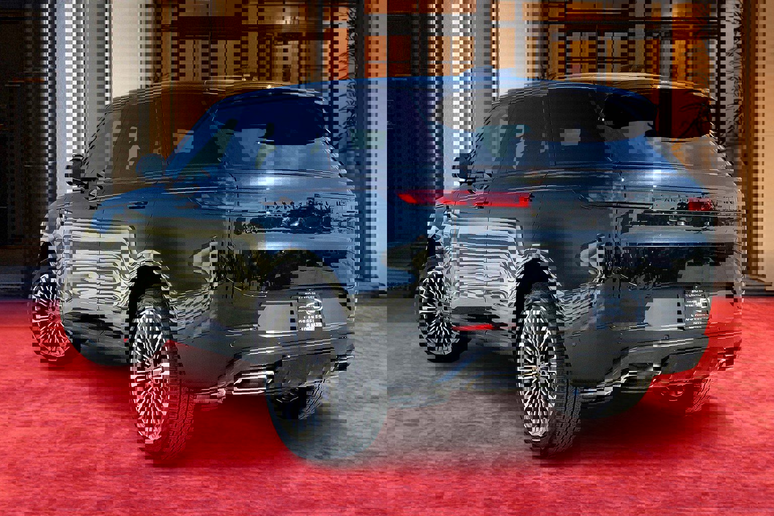 2025 Land Rover Range Rover Sport SE photo 2