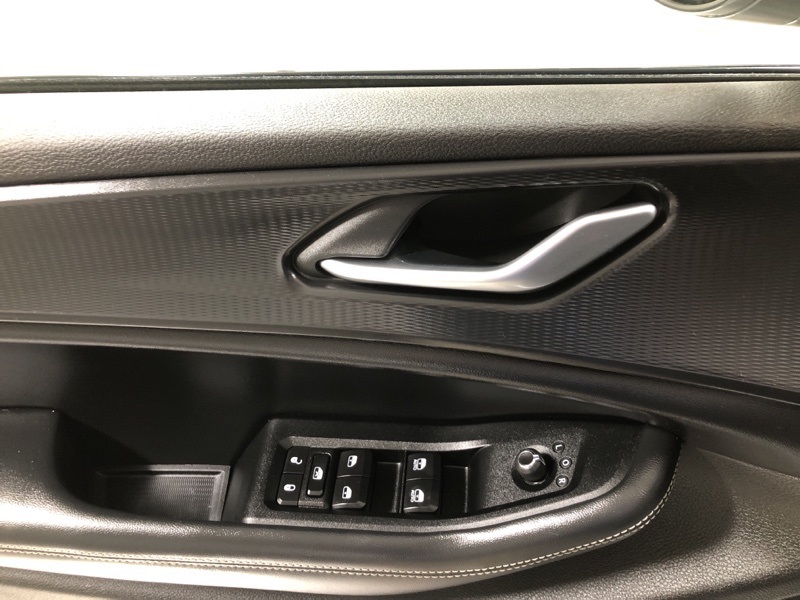 2023 Jeep Grand Cherokee Altitude photo 21