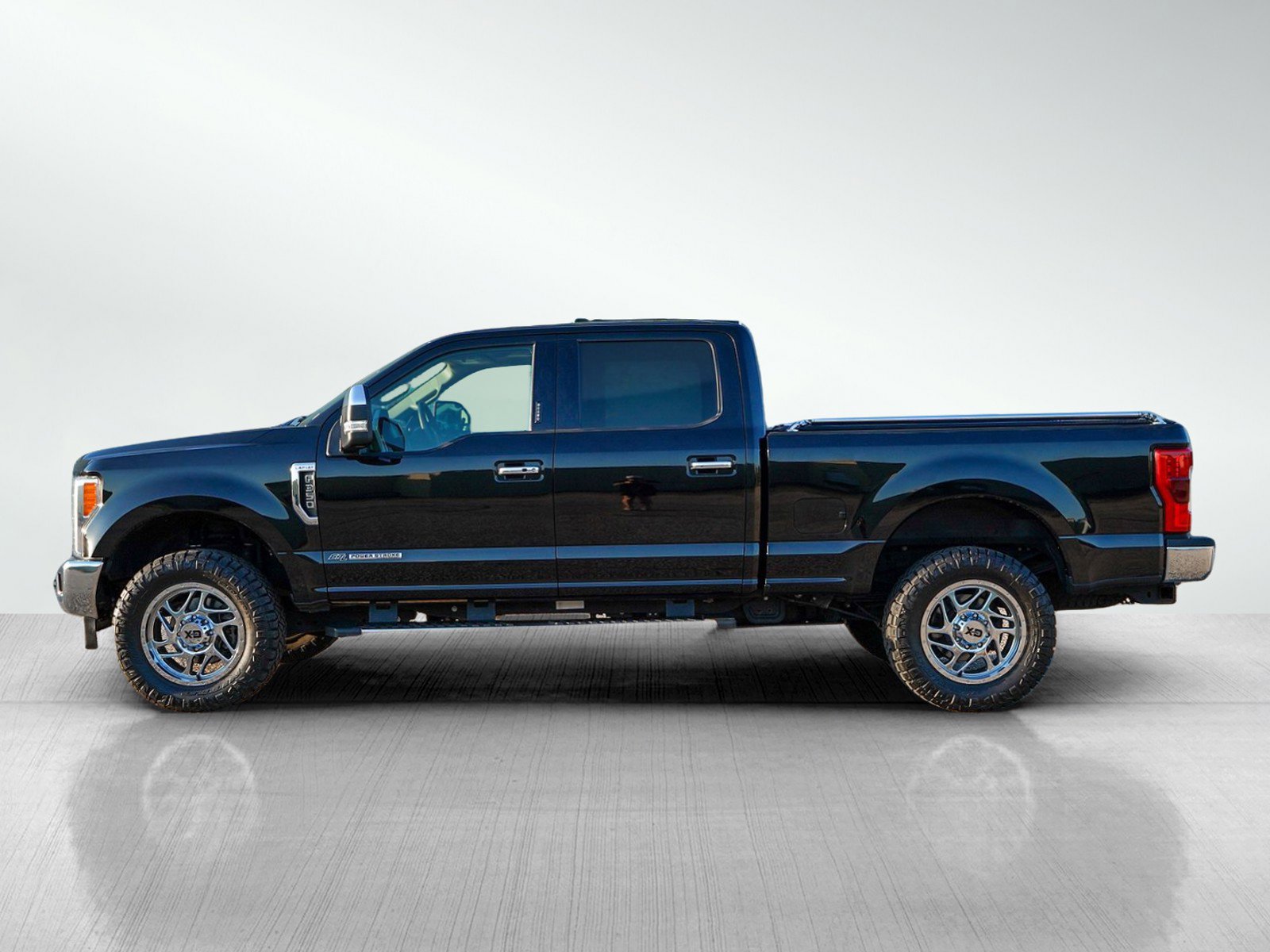 2019 Ford F-350 XL photo 2