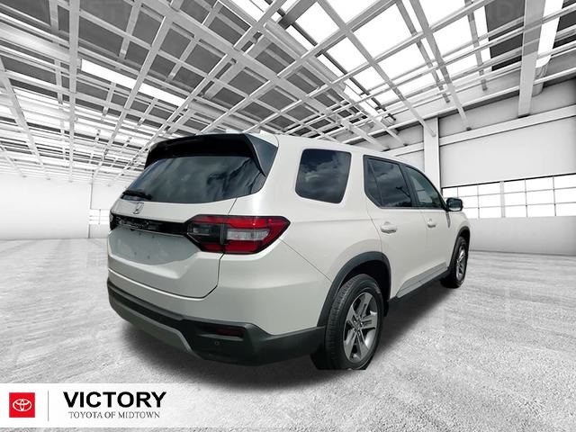 2023 Honda Pilot EX-L photo 2