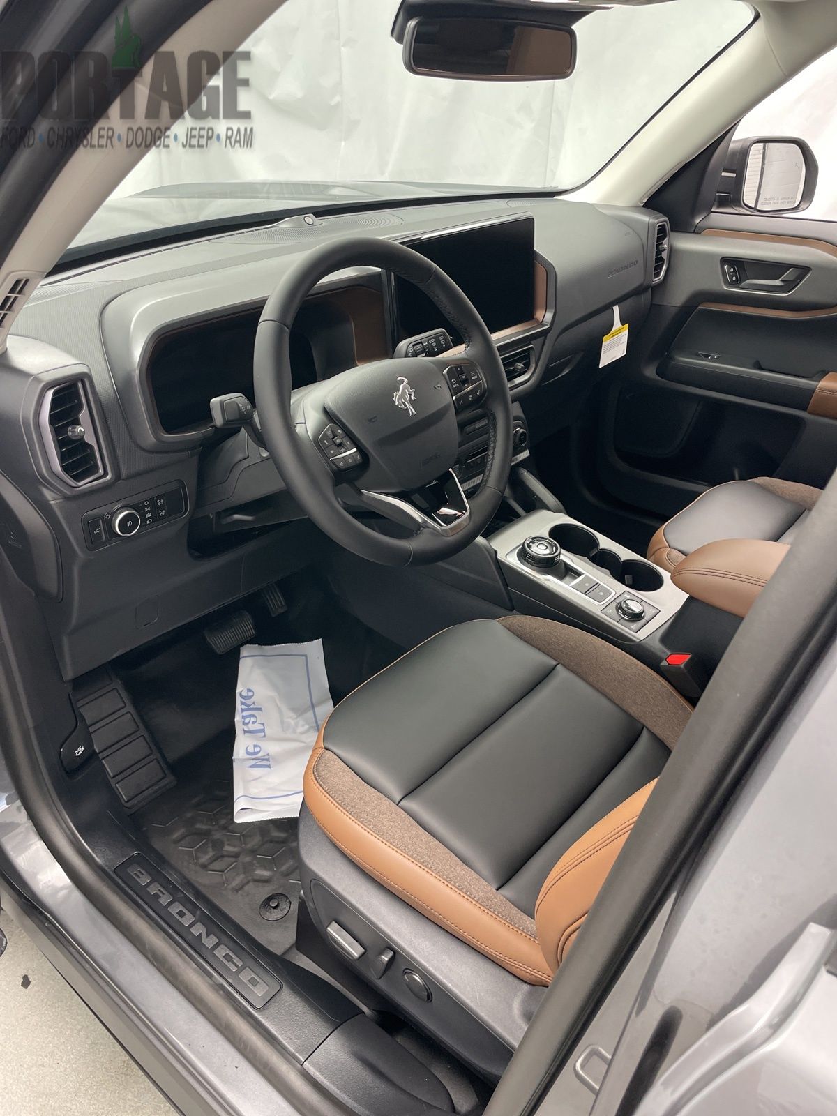 2025 Ford Bronco Sport Outer Banks photo 12