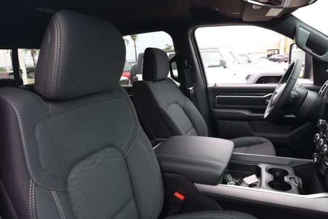 New 2026 Granite Crystal Metallic Clear-Coat Exterior Paint RAM Big Horn/Lone Star image 20