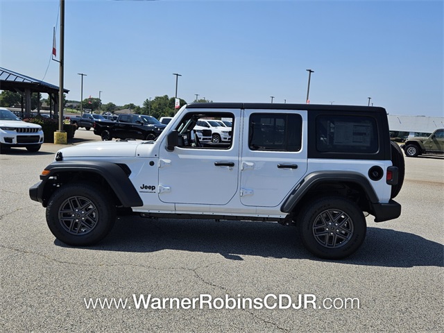 2025 Jeep Wrangler Sport RHD photo 4