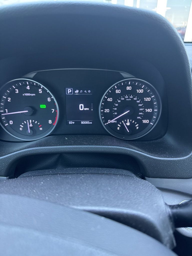 2018 Hyundai Elantra Value Edition photo 6