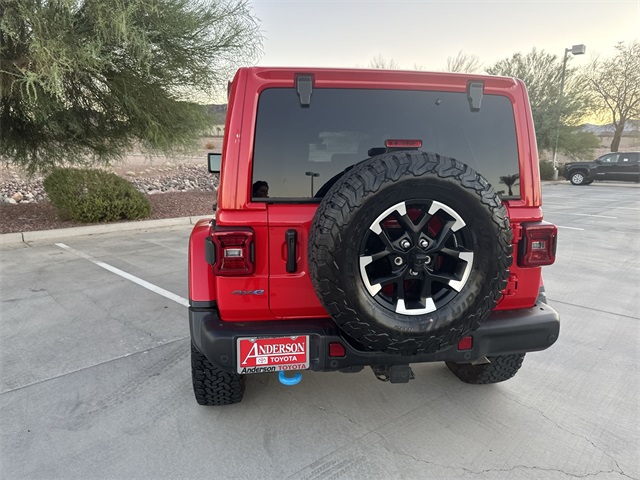 2024 Jeep Wrangler Rubicon 4xe photo 5