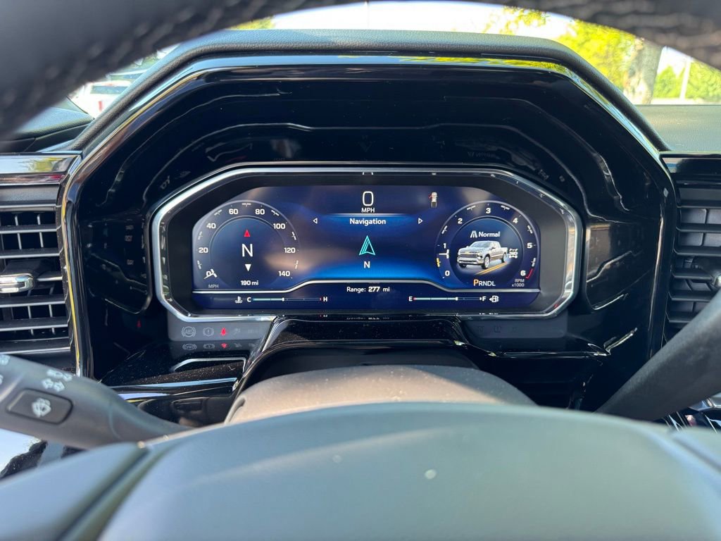2025 Chevrolet Silverado 1500 LT photo 13