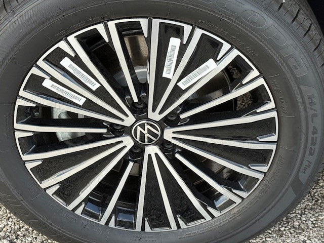 2025 Volkswagen Tiguan S photo 10