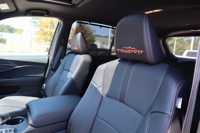 2025 Honda Passport TrailSport photo 19