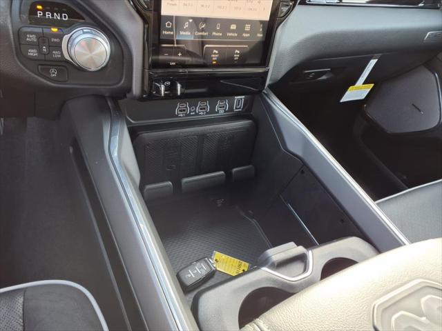 2025 Ram 1500 Laramie photo 8