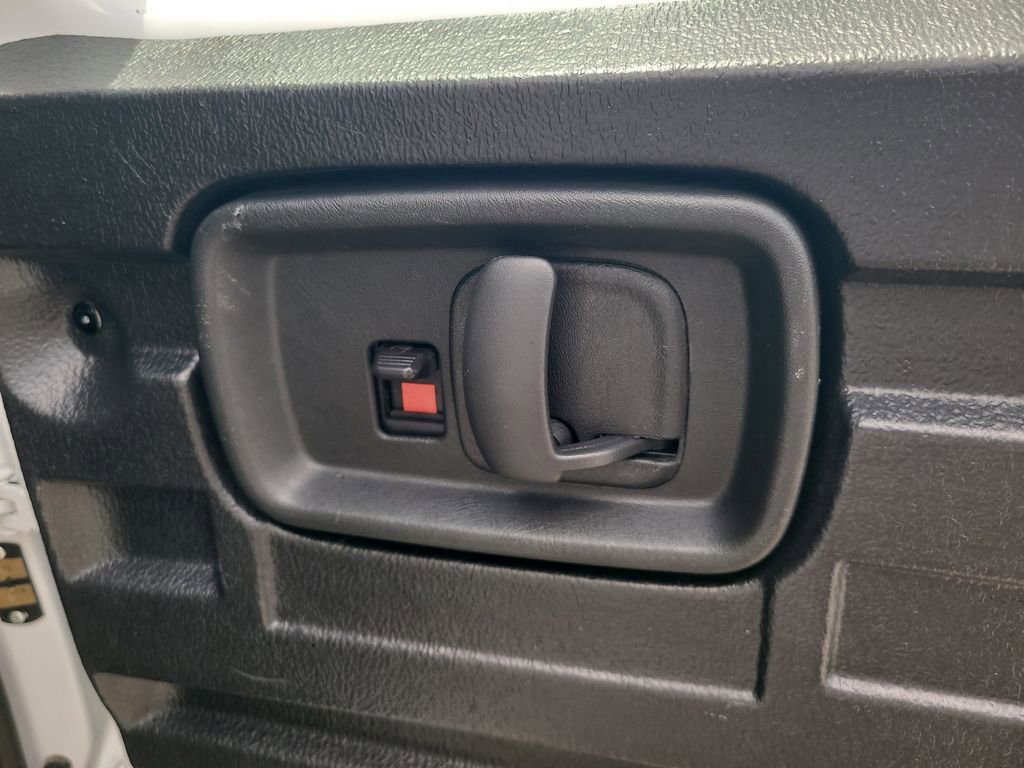 2023 Gmc Savana Cargo 2500 photo 22