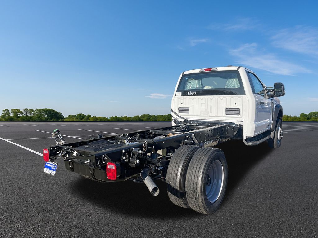 New 2024 Oxford White Ford XL image 3