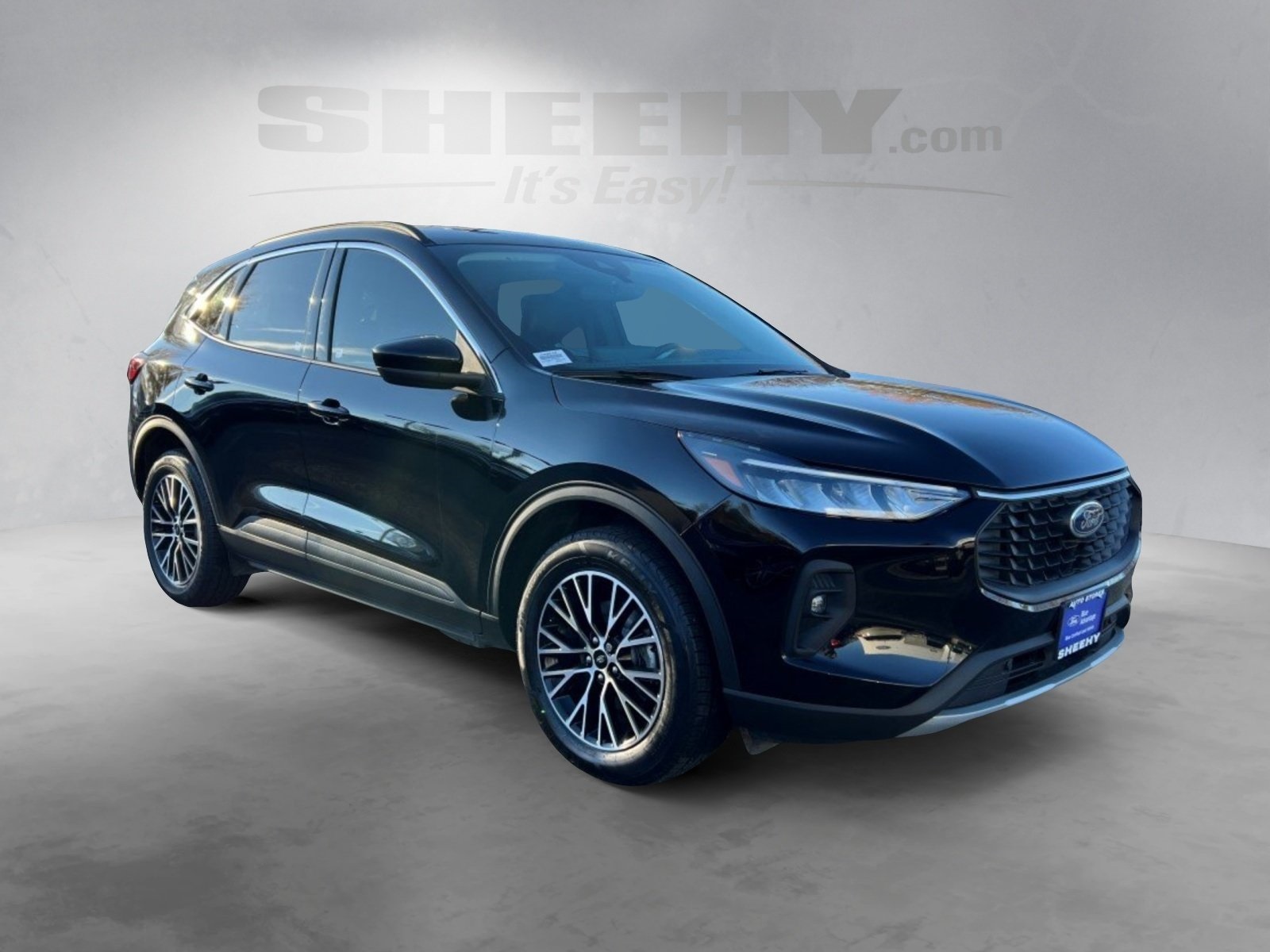 2023 Ford Escape Plug-In Hybrid Base photo 2