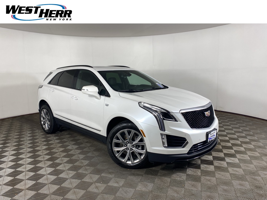 2021 Cadillac XT5 Sport's photo