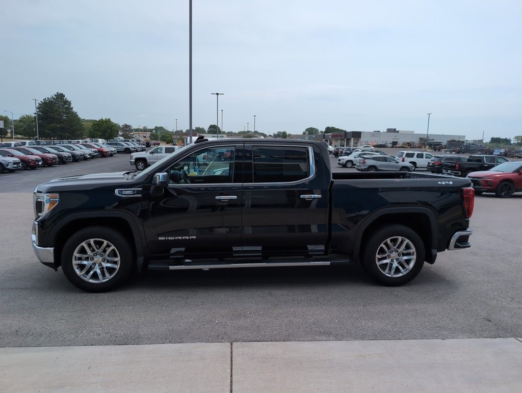 2021 Gmc Sierra 1500 SLT photo 2
