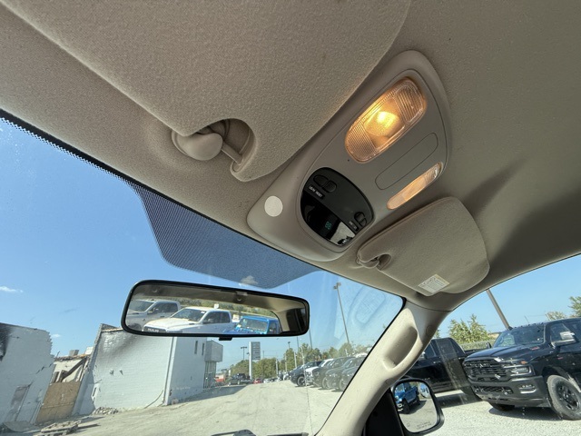 2005 Dodge Ram photo 19