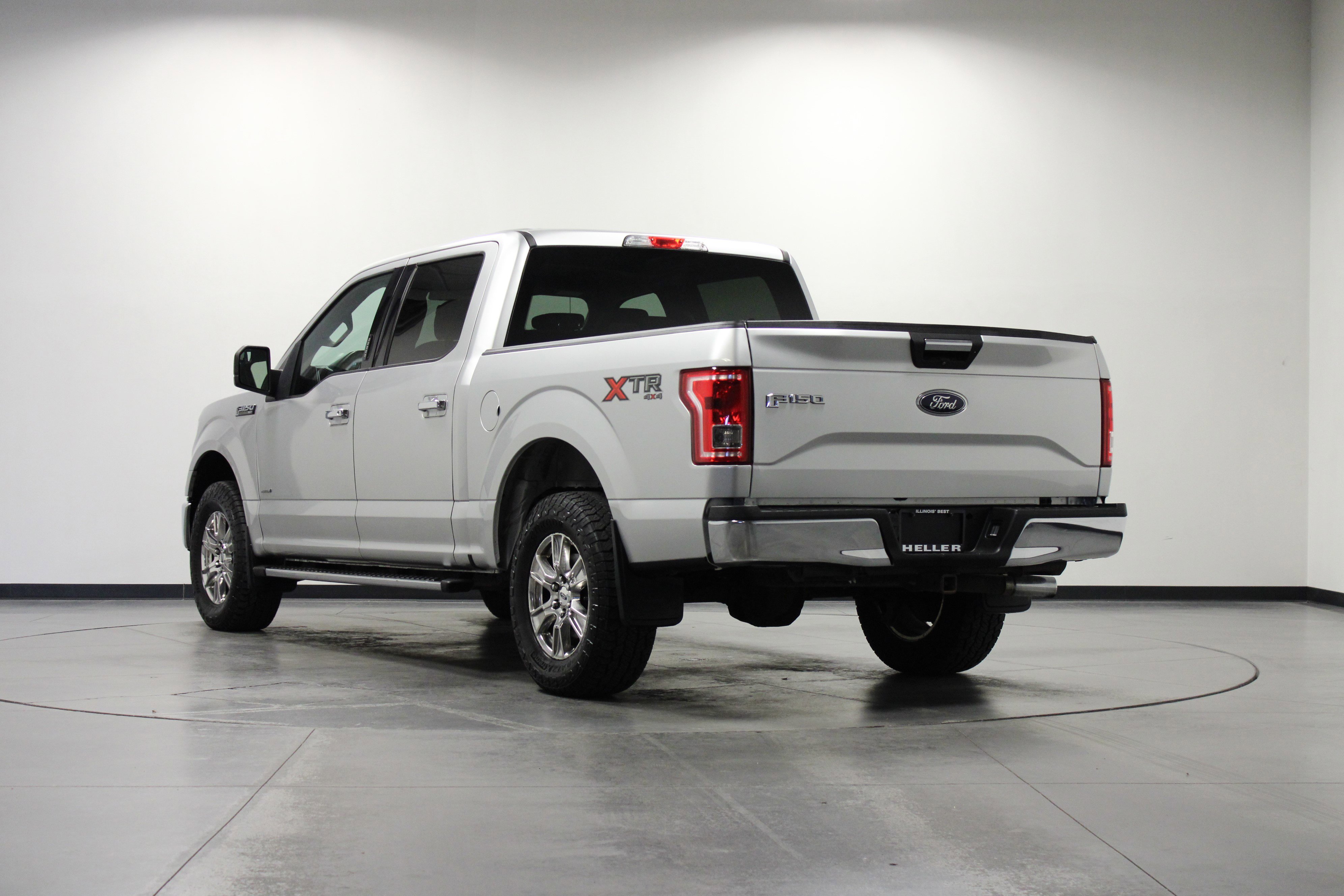 2016 Ford F-150 XLT photo 5