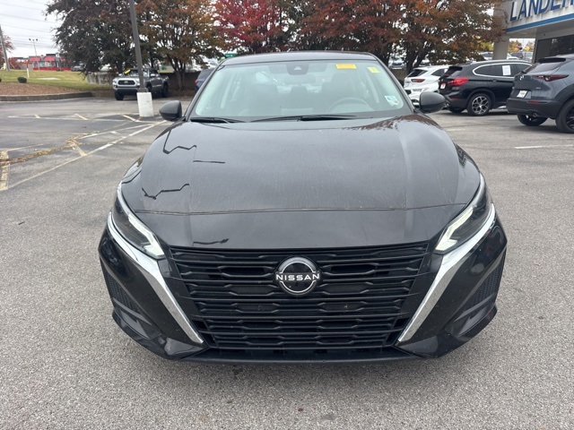 2024 Nissan Altima 2.5 SV photo 4