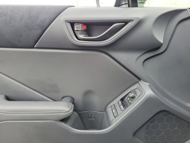 2023 Toyota GR86 Premium photo 11