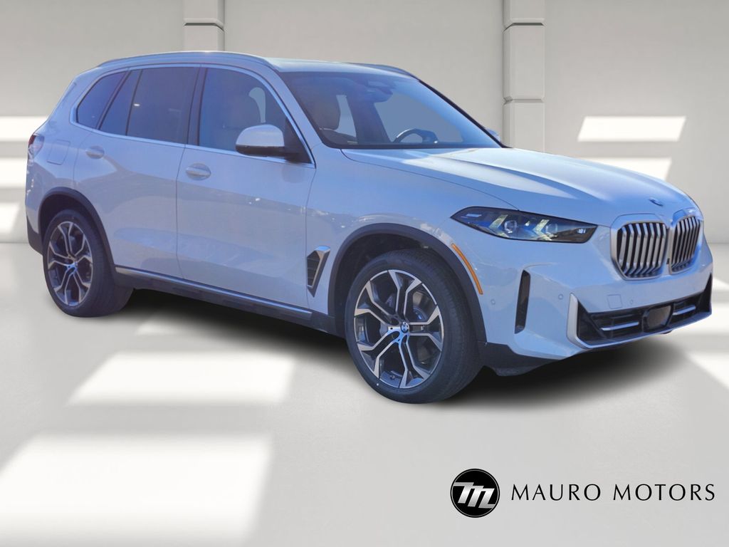 2026 BMW X5 40i's photo