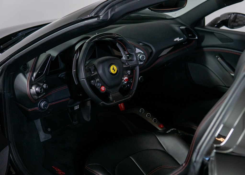 2018 Ferrari 488 Spider photo 14