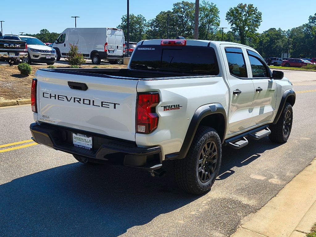 2024 Chevrolet Colorado Trail Boss photo 8