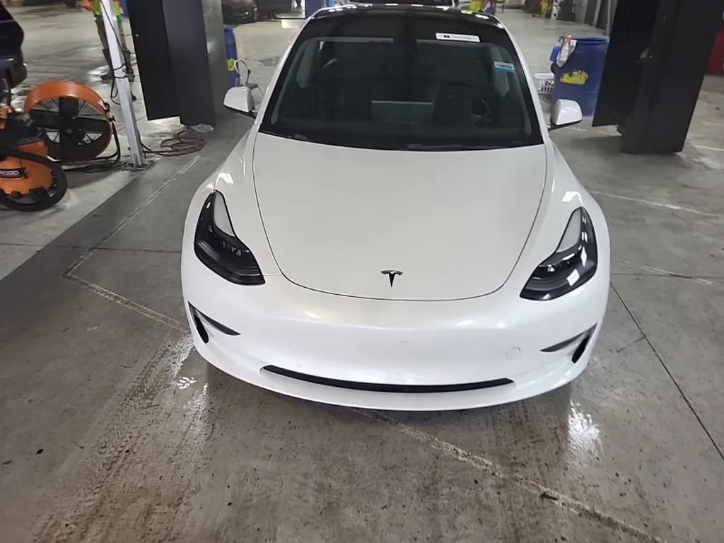 Used 2021 Tesla Model 3 Base with VIN 5YJ3E1EAXMF095387 for sale in Miami, FL