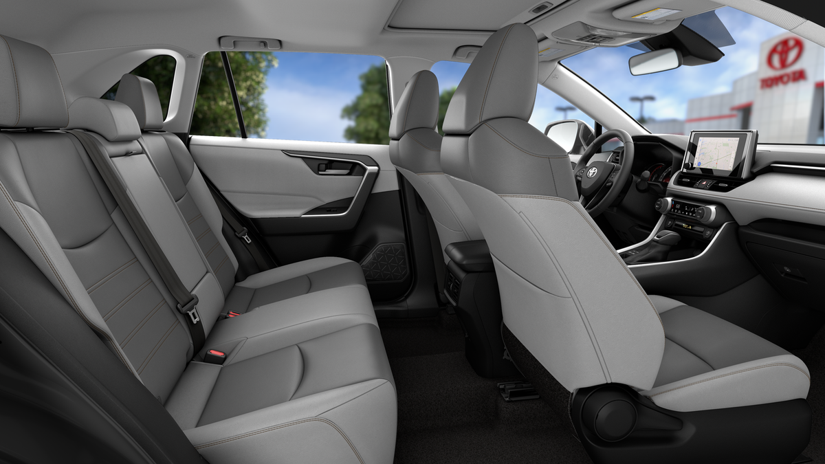 2025 Toyota RAV4 XLE Premium photo 13