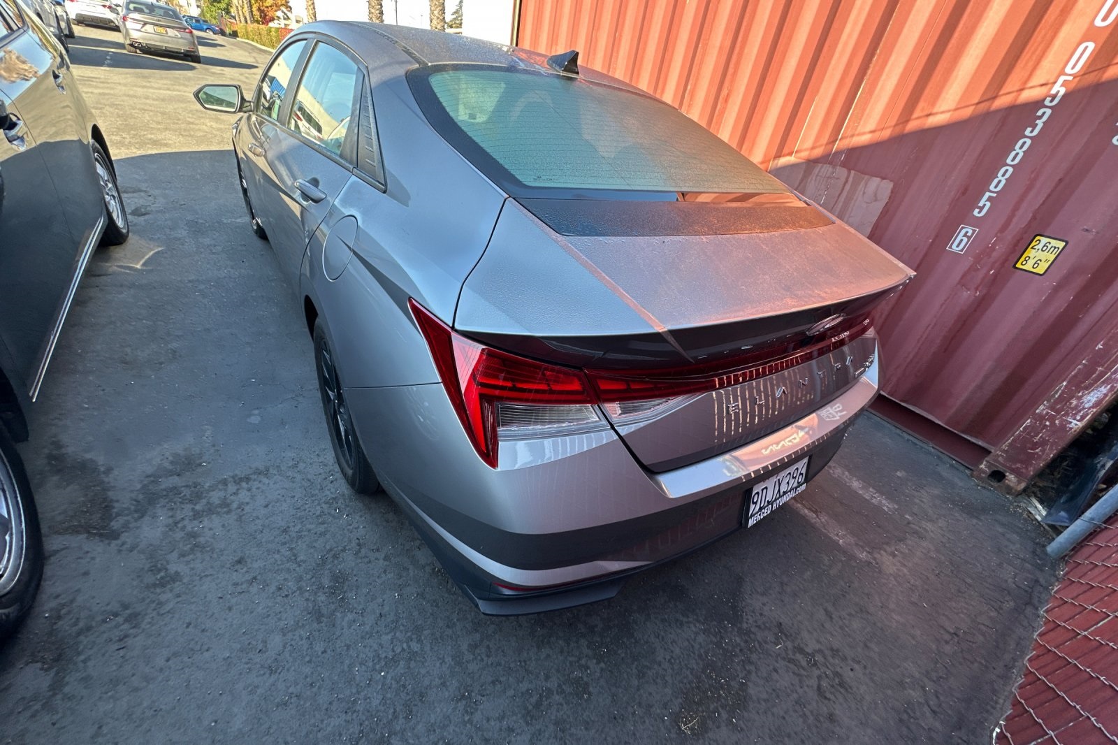 2023 Hyundai Elantra Hybrid Blue photo 3