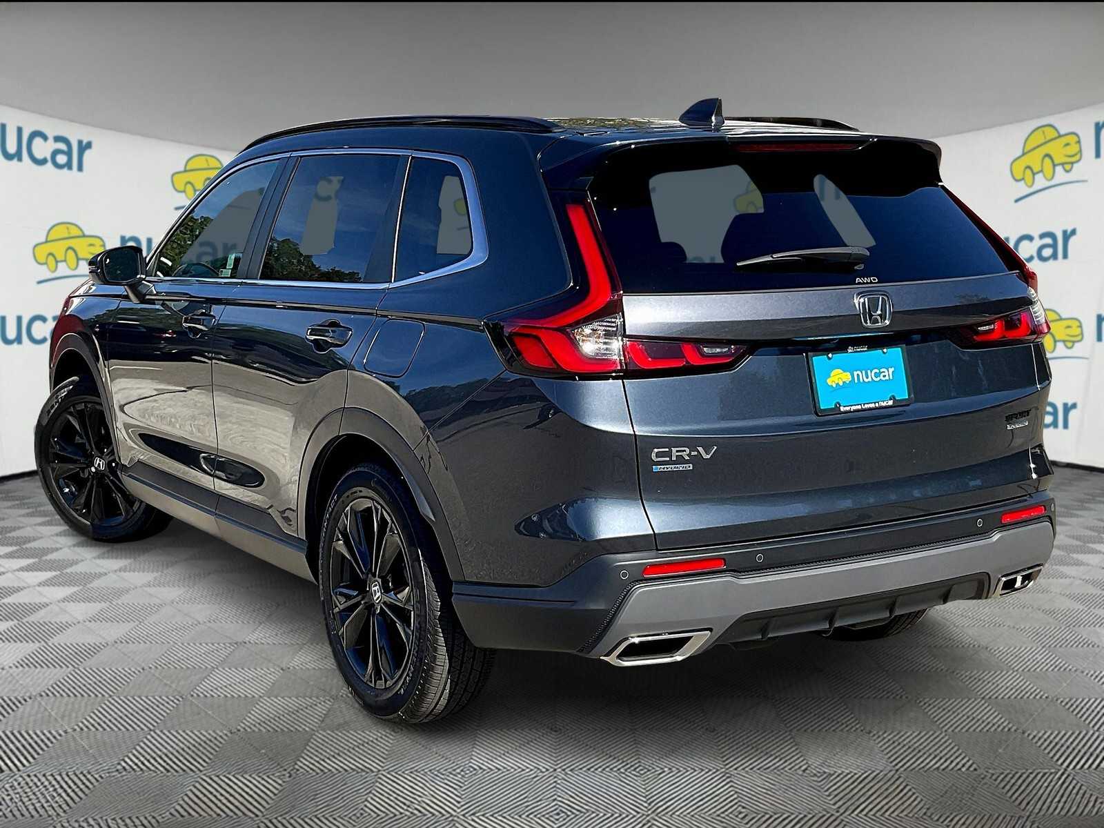 2024 Honda CR-V Hybrid Sport Touring photo 4