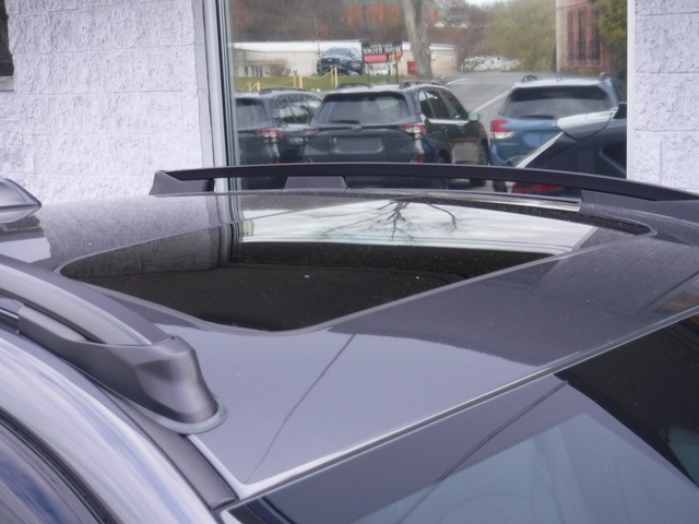 2024 Subaru Crosstrek Limited photo 3