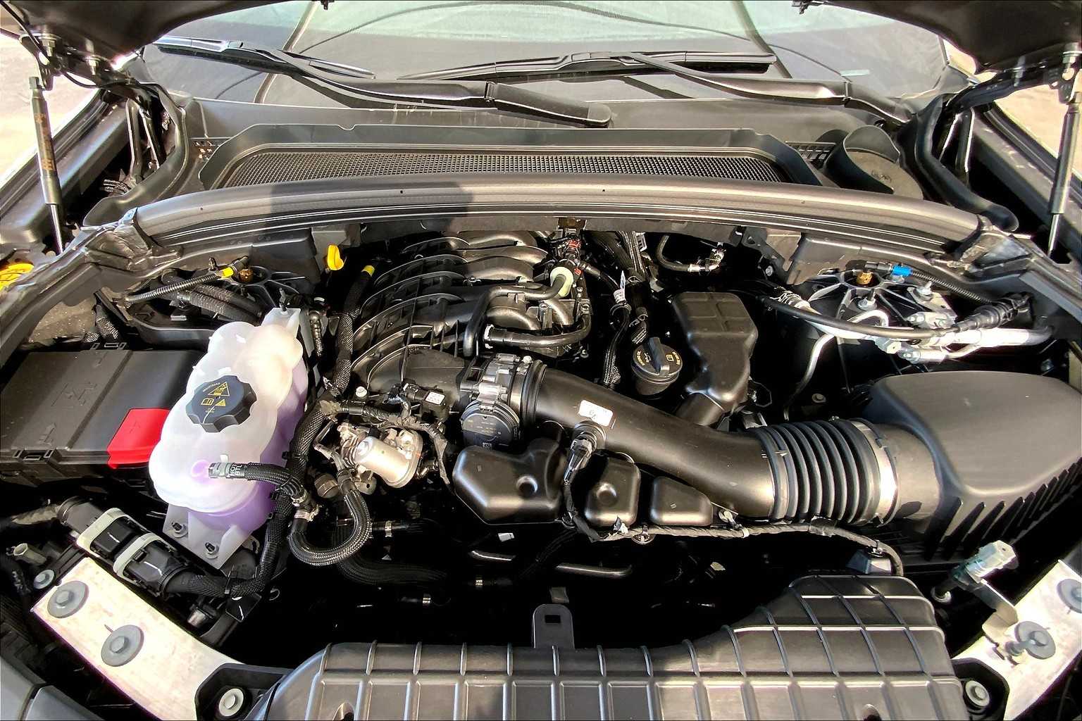 2025 Jeep Grand Cherokee Summit Reserve photo 13