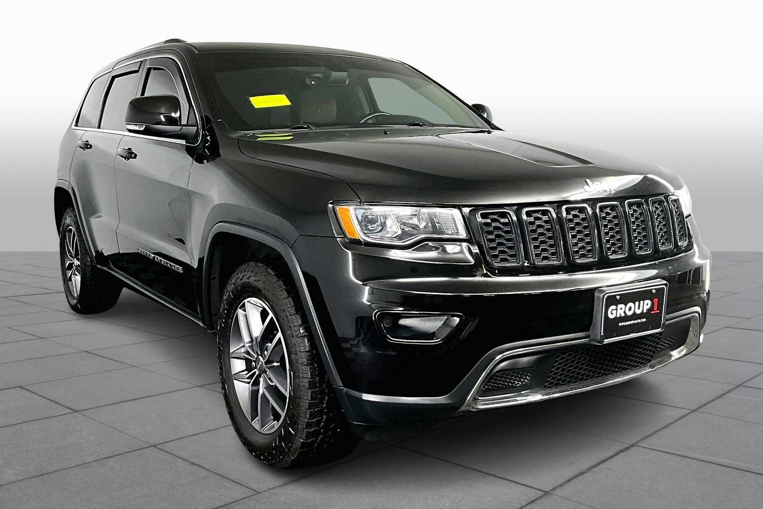 2018 Jeep Grand Cherokee Limited photo 2