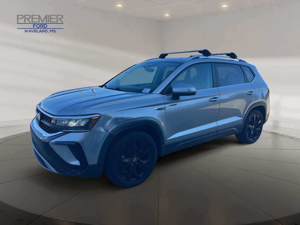 2022 Volkswagen Taos SE