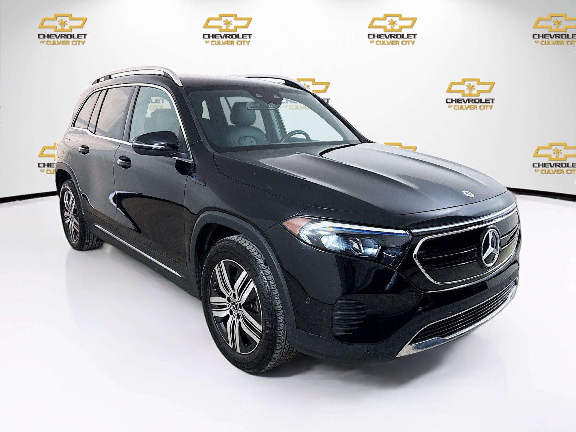 2023 Mercedes-Benz EQB Base's photo