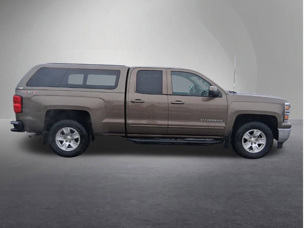 Used 2015 Chevrolet Silverado 1500 LT with VIN 1GCVKREC2FZ409404 for sale in Red Wing, Minnesota